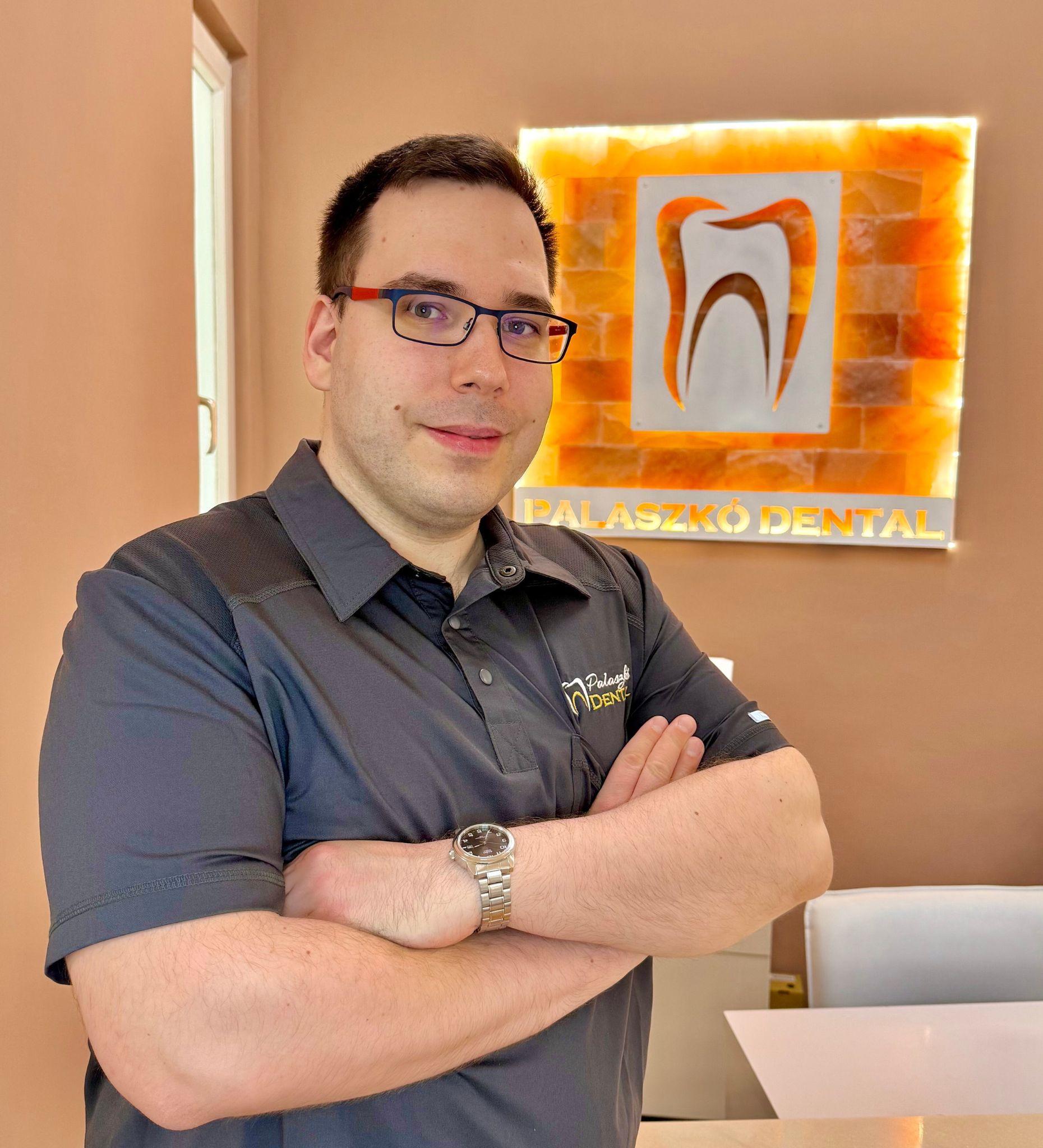 Dr. Kovács Szilárd fogpótlástani szakorvos - Palaszkó Dental